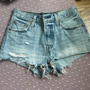 Levi’s high waisted distressed 501 shorts